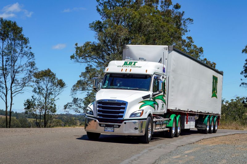 Oz Truck Photography by Jeremy Rogers