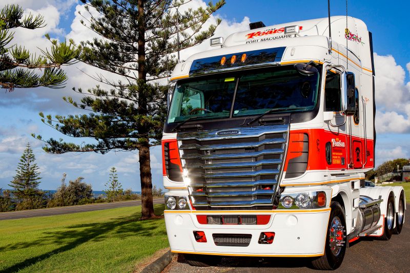 Oz Truck Photography by Jeremy Rogers