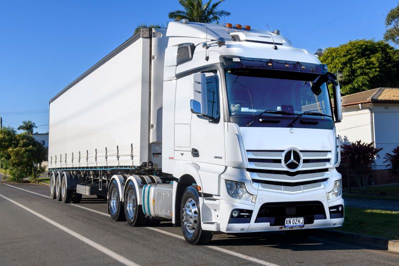 Oz Truck Photography by Jeremy Rogers