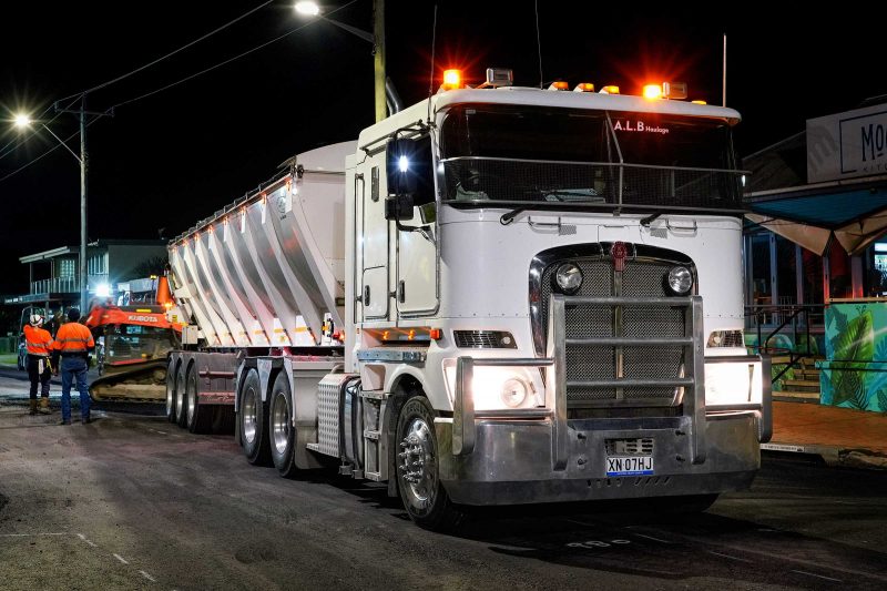 Oz Truck Photography by Jeremy Rogers