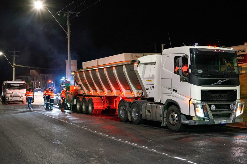 Oz Truck Photography by Jeremy Rogers