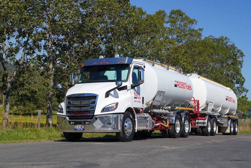 Oz Truck Photography by Jeremy Rogers